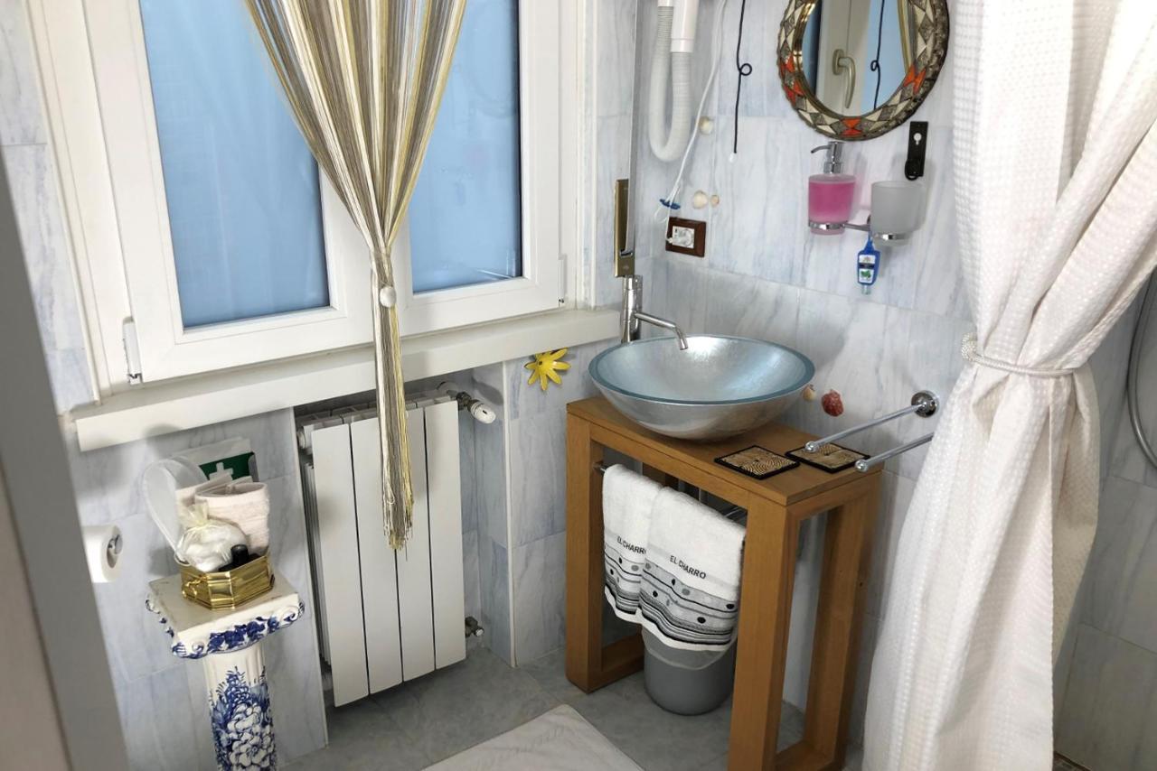 Casa Vittoria Bridge Bed & Breakfast เวโรนา ภายนอก รูปภาพ